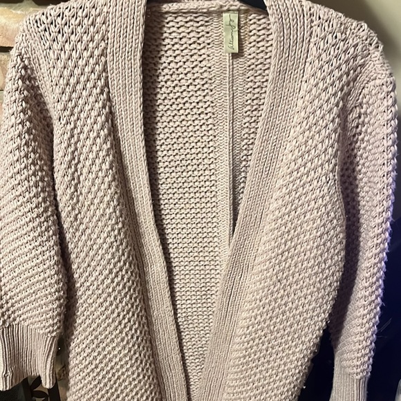 Cable Knit cardigan - Picture 2 of 14
